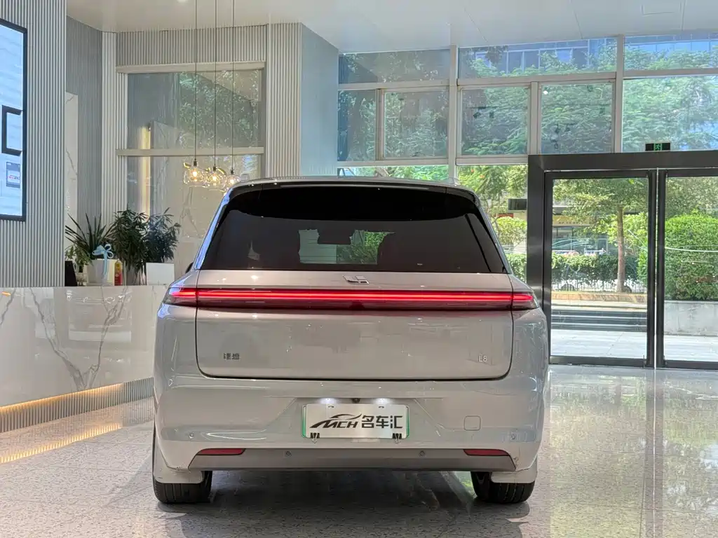 Li Auto Li L8 — миниатюра 4