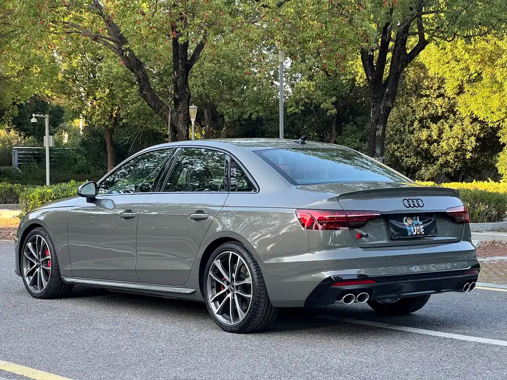Audi S4 — миниатюра 16
