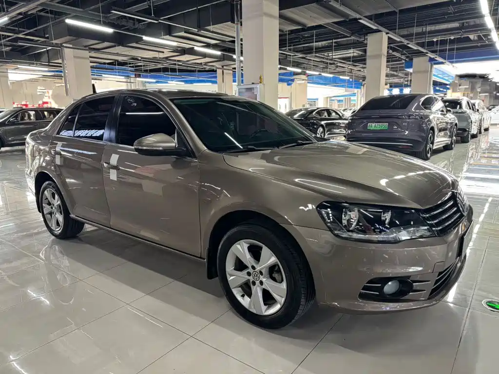 Volkswagen Bora — миниатюра 3