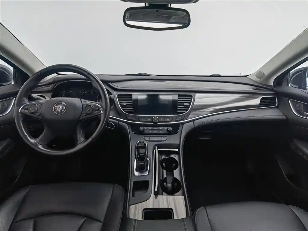 Buick LaCrosse 2021 652T Luxury