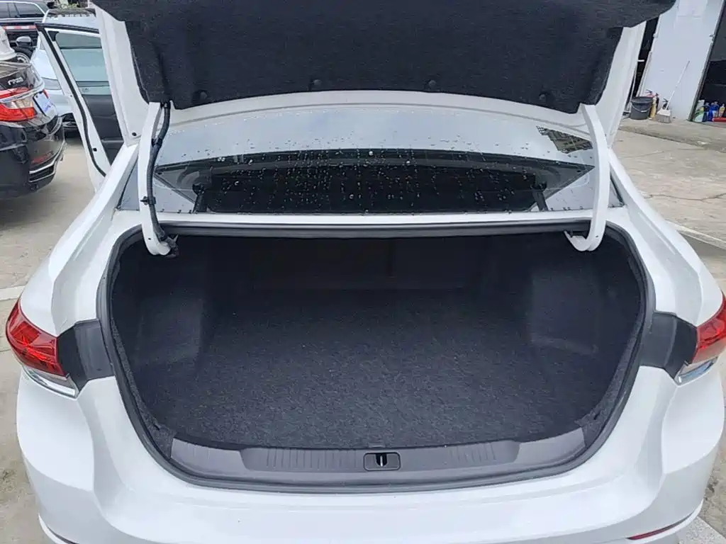 Buick Excelle — миниатюра 19