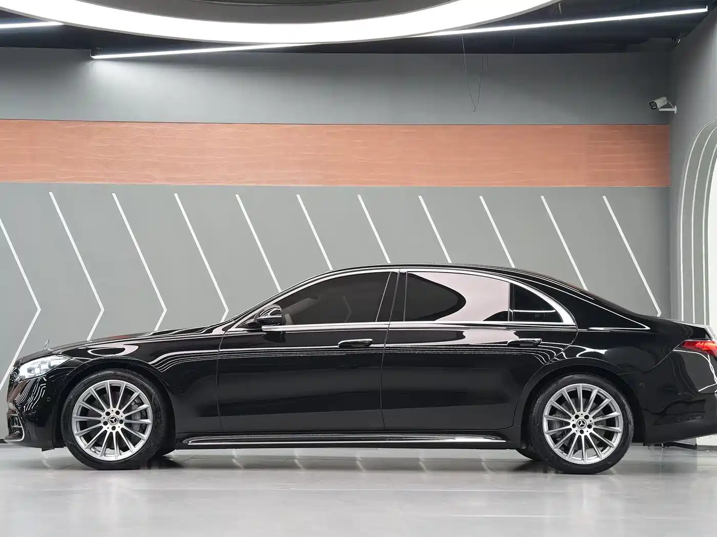 Mercedes-Benz S-class 2023 Черный из Китая, фото 5