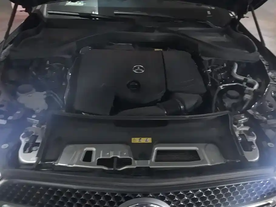 Mercedes-Benz GLC 2024 GLC 300 L 4MATIC 5 мест