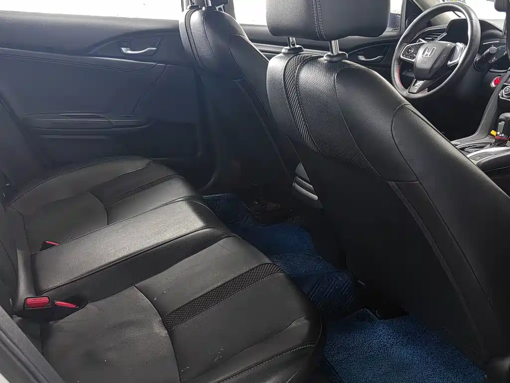 Honda Civic — миниатюра 12