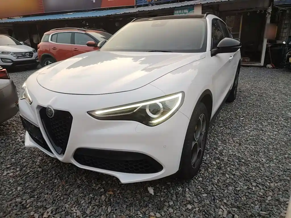 Alfa Romeo Stelvio