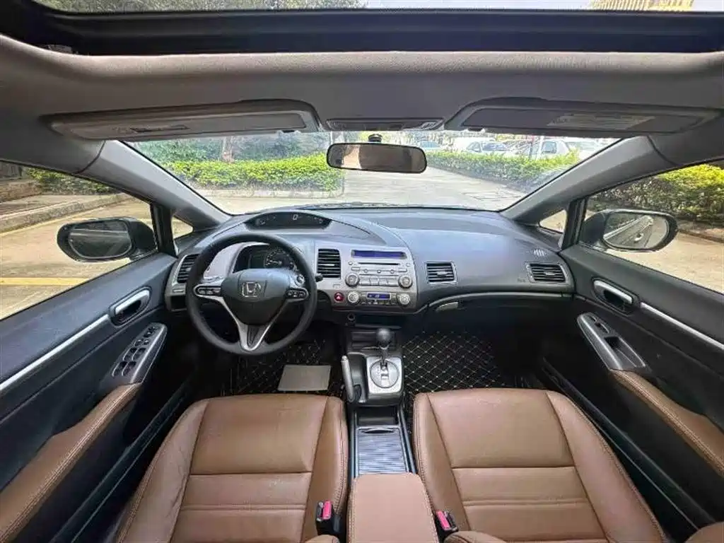 Honda Civic 2009 1.8L AT Luxury