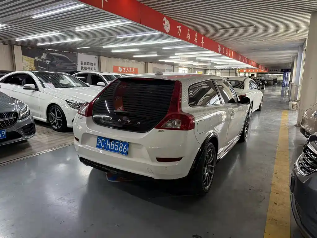 Volvo C30 — миниатюра 6