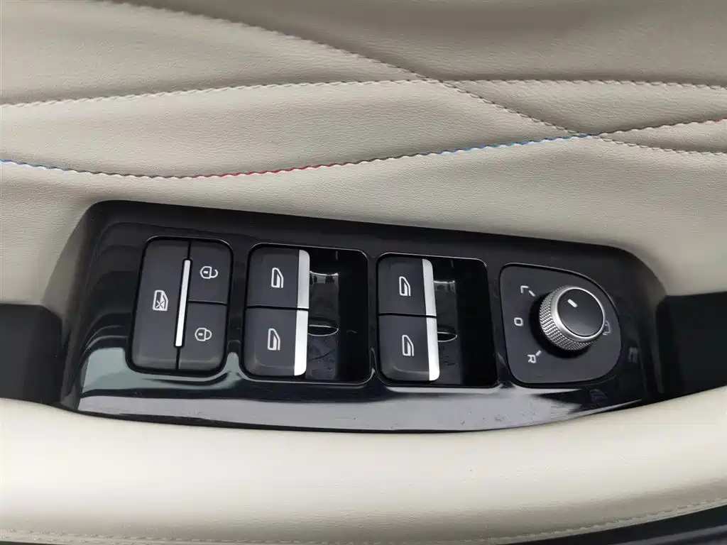 GEELY AUTOMOBILE XINGYUE L