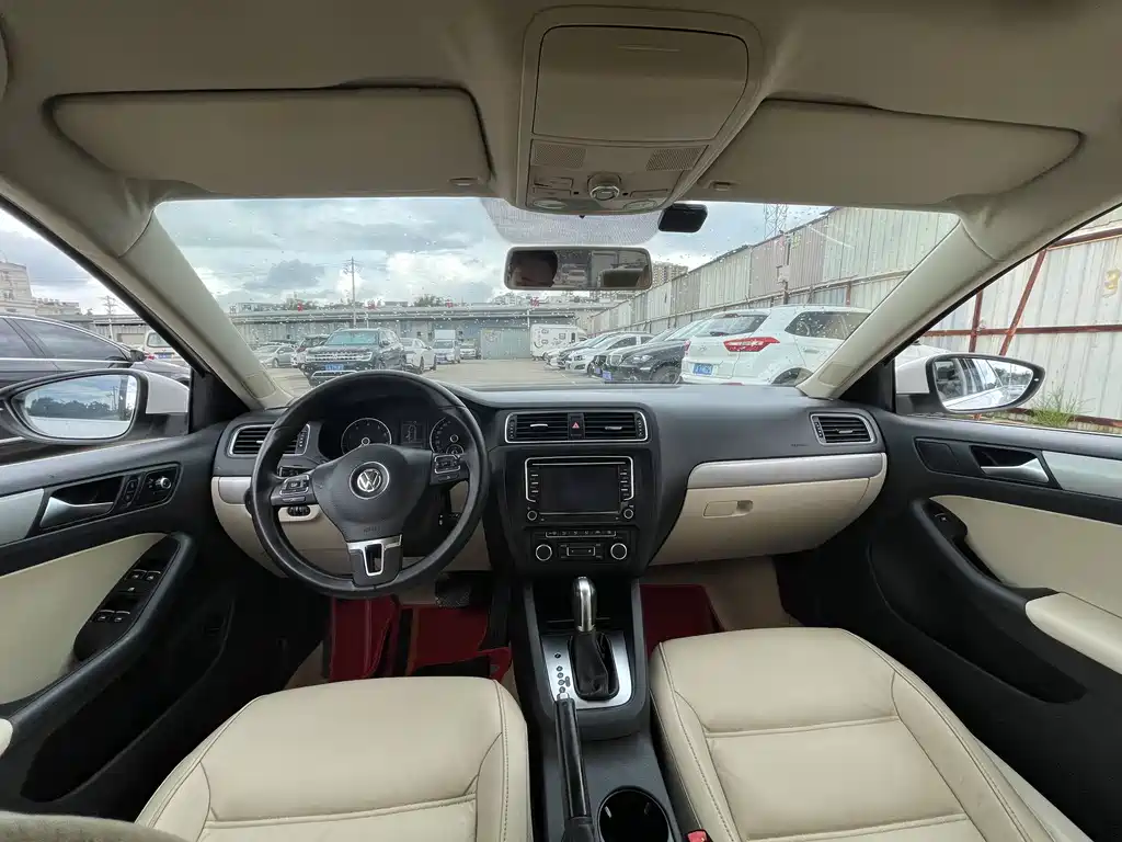 Volkswagen Sagitar — миниатюра 9