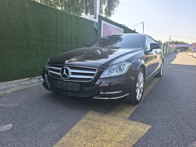 Mercedes-Benz CLS