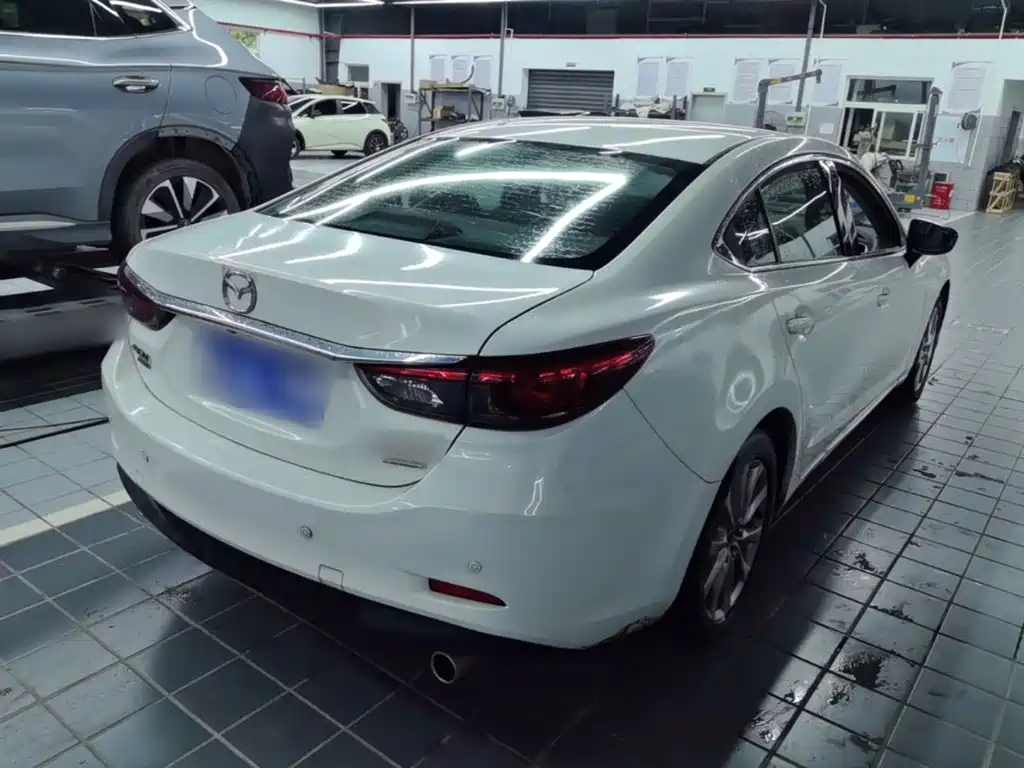 Mazda Atenza — миниатюра 7