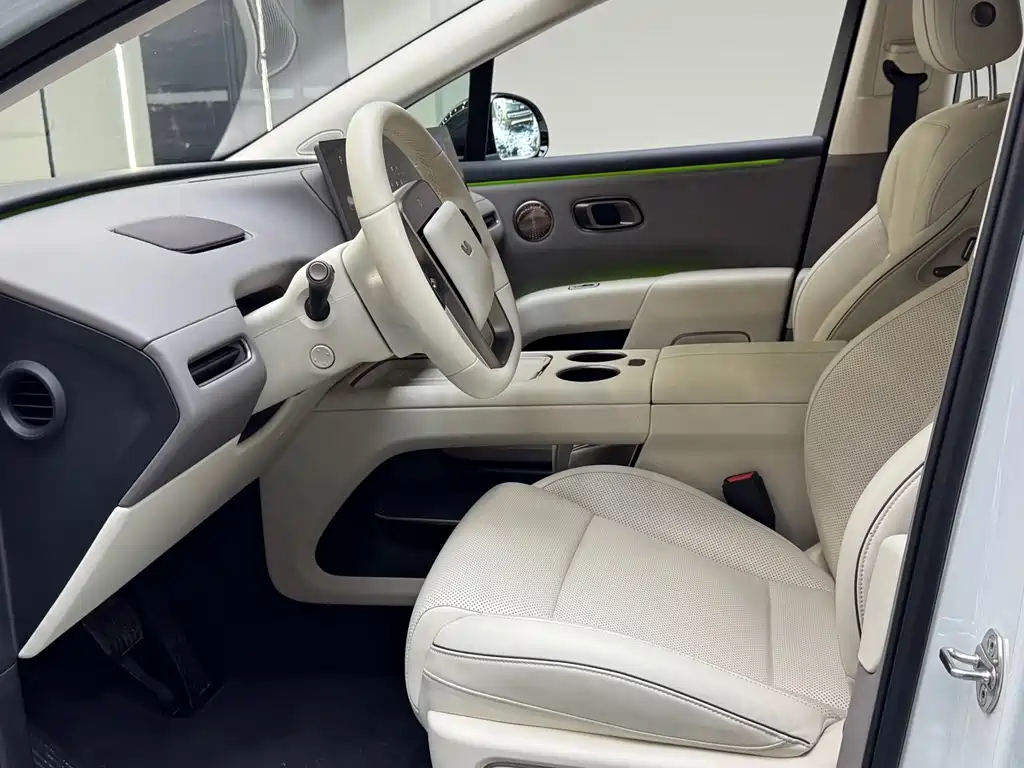 Li Auto Li i8 — миниатюра 6
