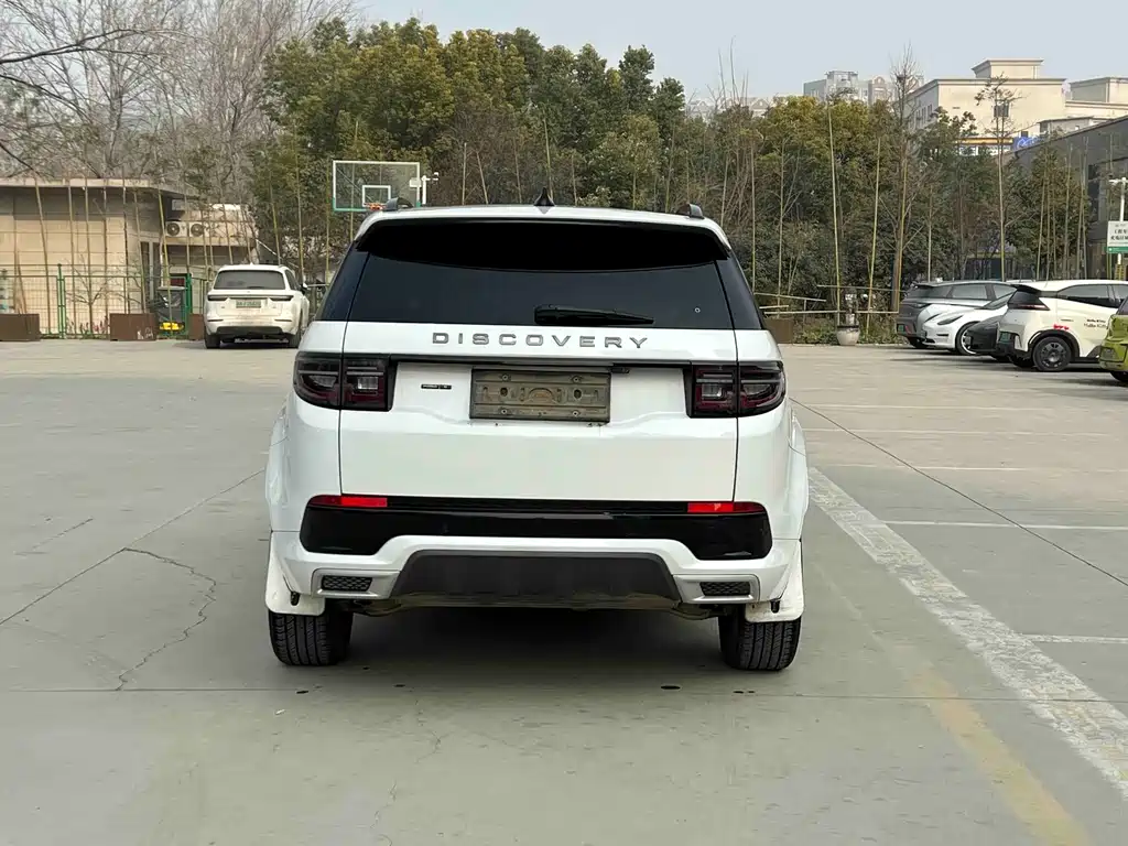 LAND ROVER DISCOVER SPORTS