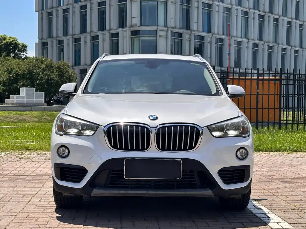 BMW X1 2016 sDrive18Li Fashion