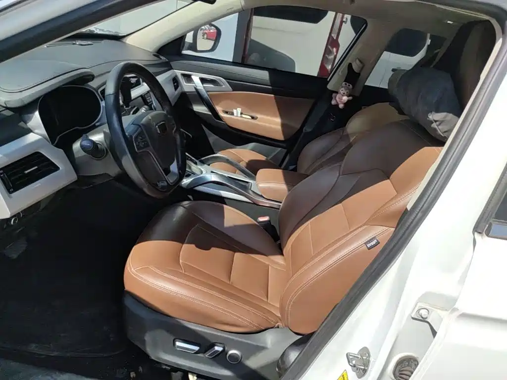 Geely Boyue — миниатюра 15