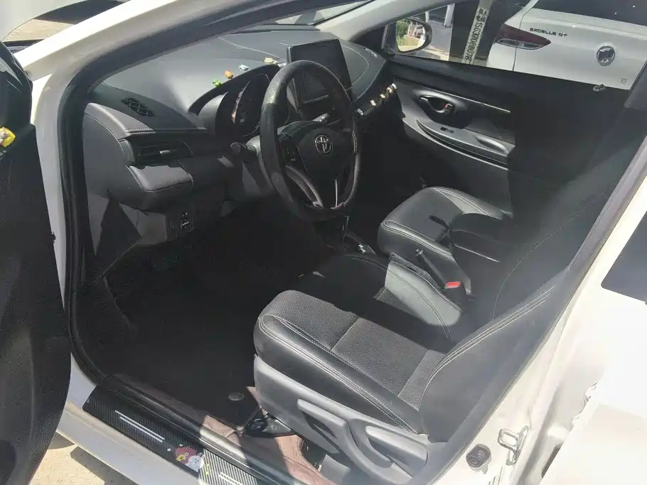 Toyota Vios FS — миниатюра 9