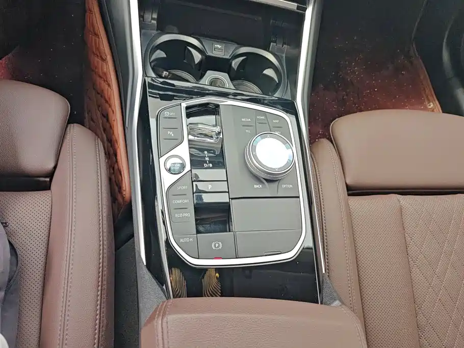BMW i3 — миниатюра 16
