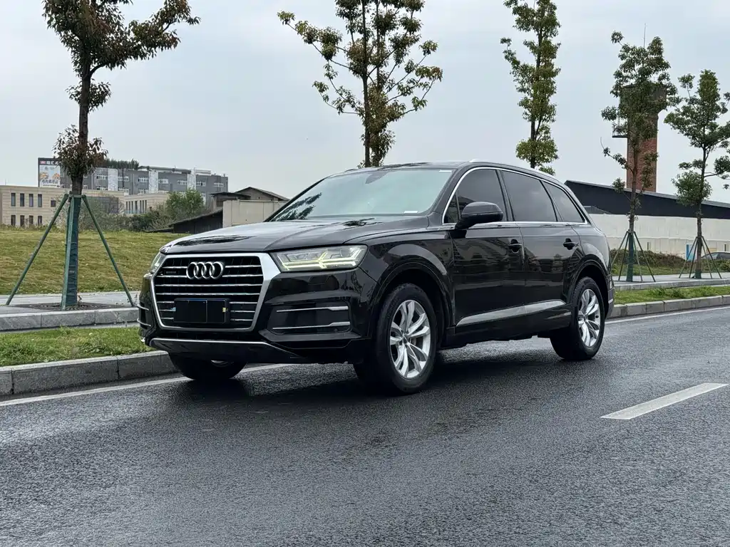 Audi Q7 2017