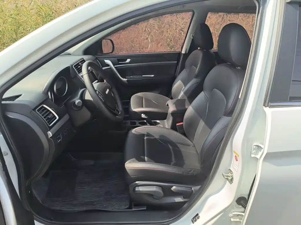 Haval M6 — миниатюра 15