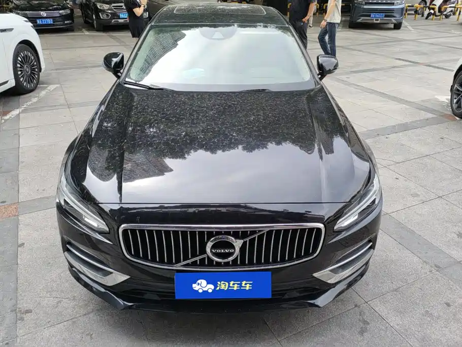 Volvo S90 2019 T5
