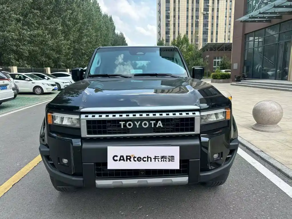 Toyota Land Cruiser Prado 2024 2.4T TX 5 мест
