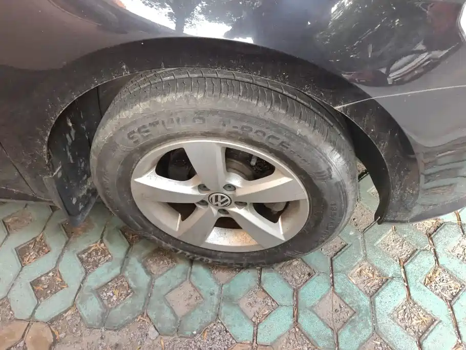 Volkswagen Lavida — миниатюра 6