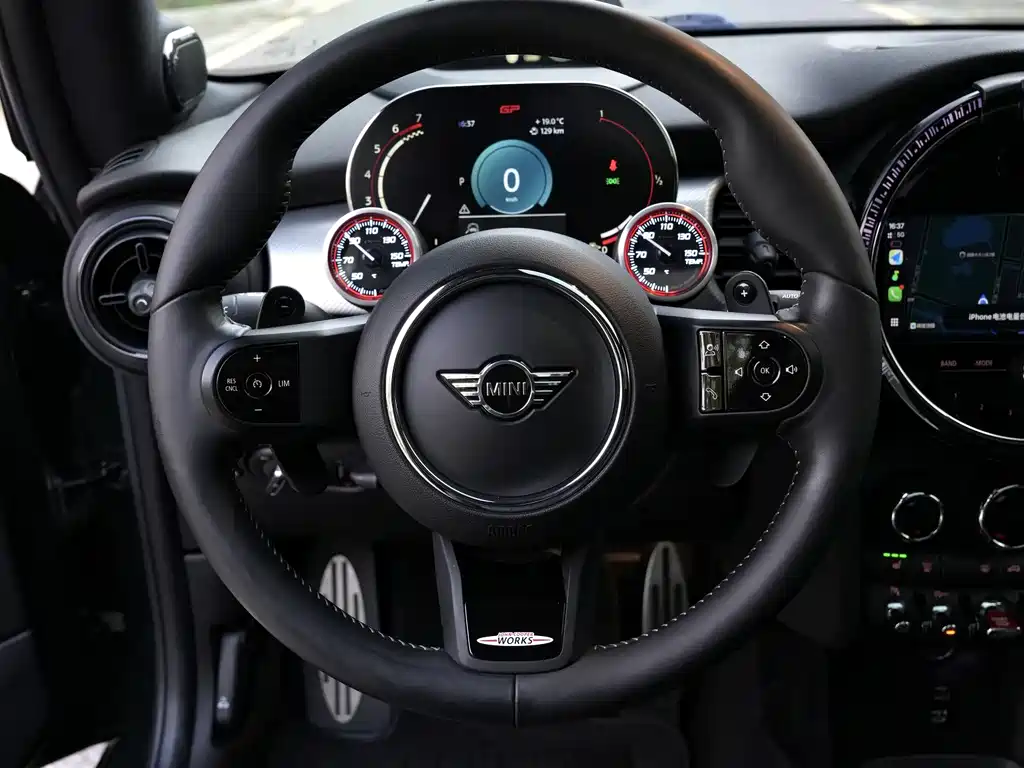 MINI JCW