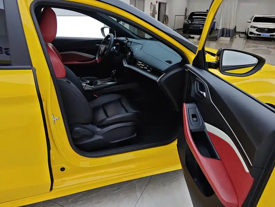 MG MG5 — миниатюра 8