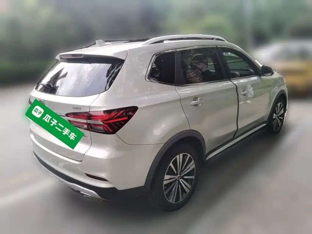 Roewe RX5 — миниатюра 4