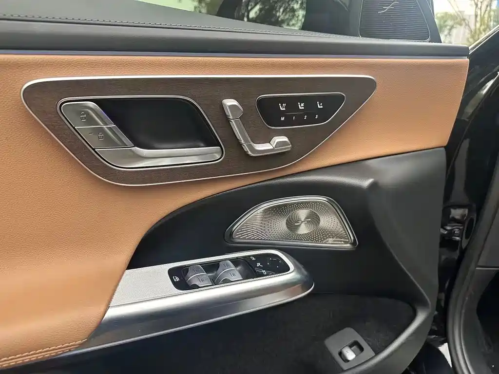 Mercedes-Benz E-Class E 2024 E 300 L Fashion