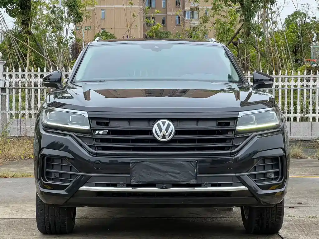 Volkswagen Touareg — миниатюра 2
