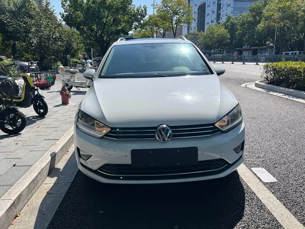 Volkswagen Golf Sportsvan — миниатюра 2