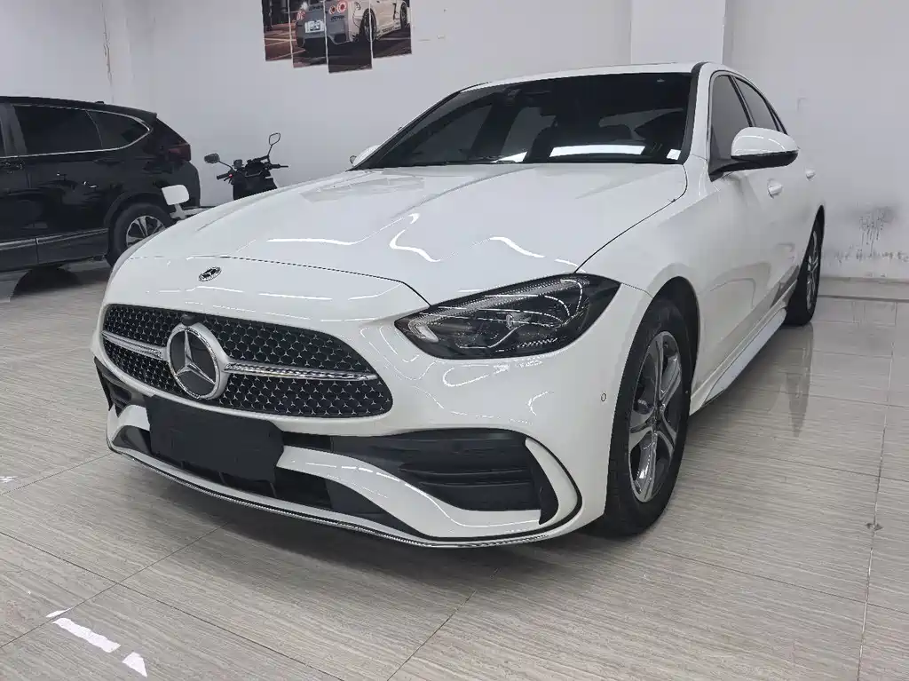 Mercedes-Benz C-Class 2022