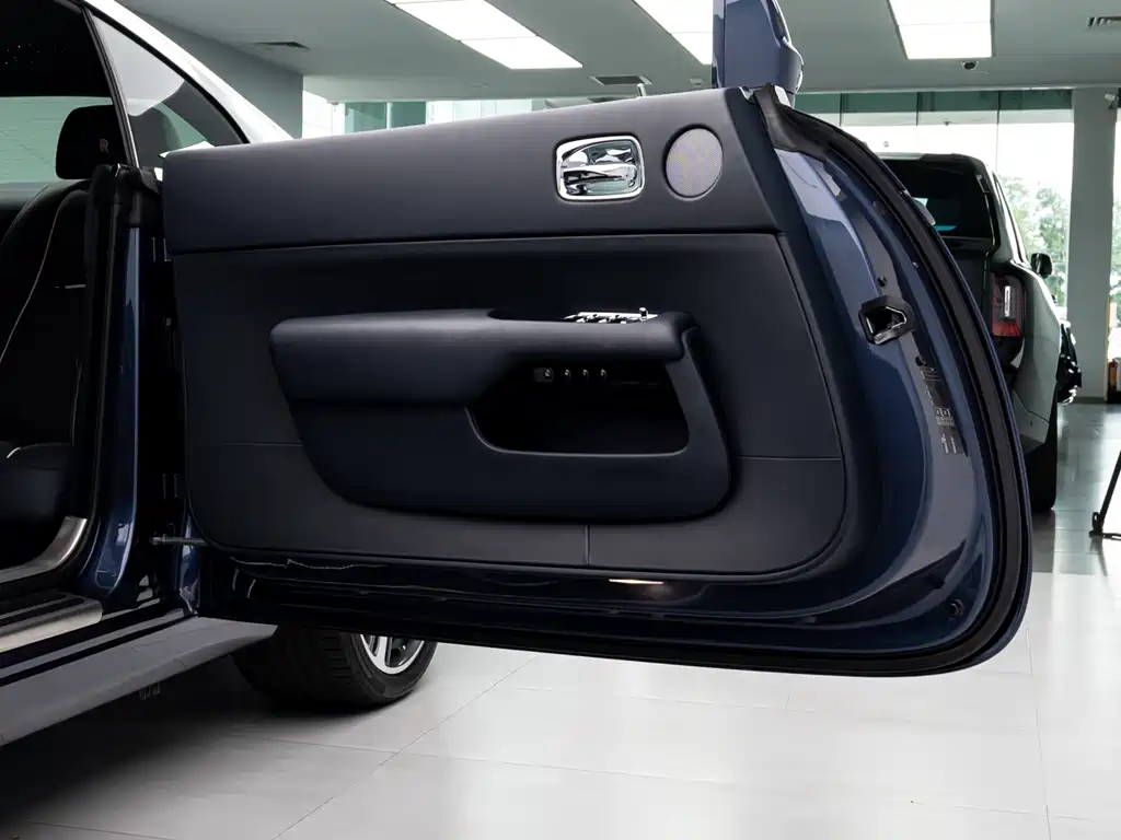 Rolls-Royce Wraith 6.6T Standard Type, фото 5