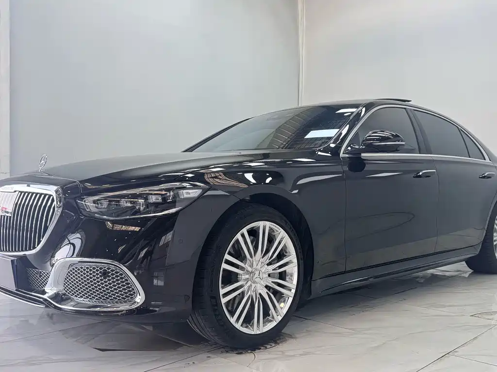 Mercedes-Benz S-Class 2023