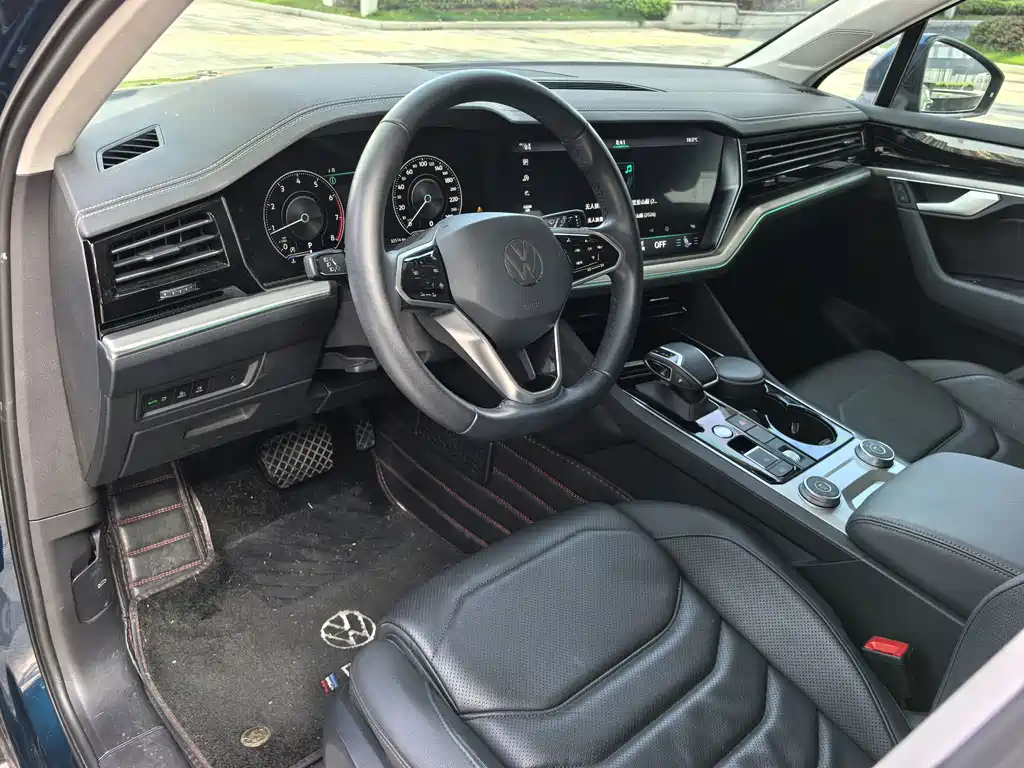 Volkswagen Touareg — миниатюра 8