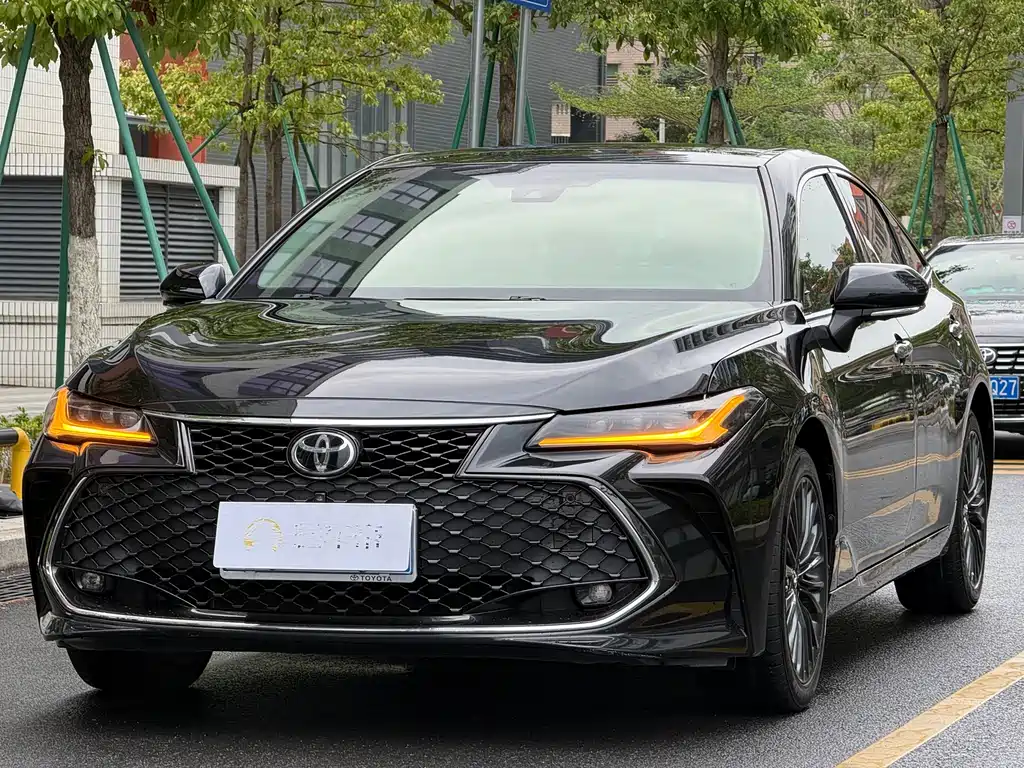 Toyota Avalon 2022
