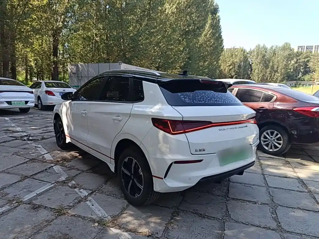 BYD e2 — миниатюра 5