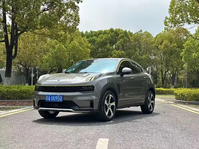 2020 Lynk & Co 05