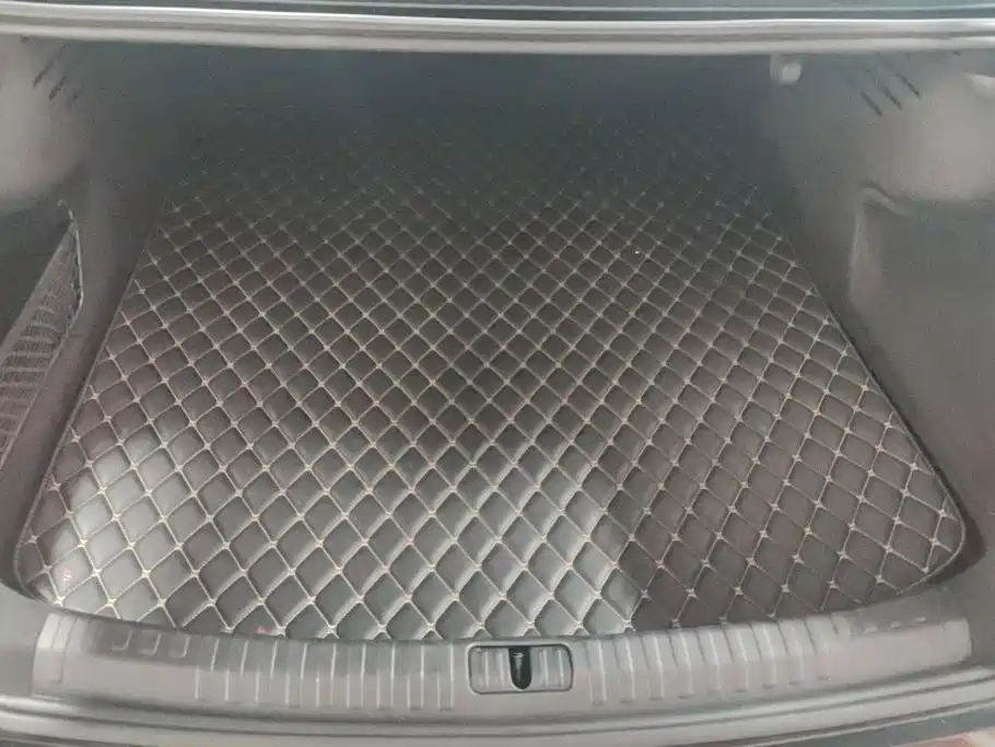 Audi A6L — миниатюра 4