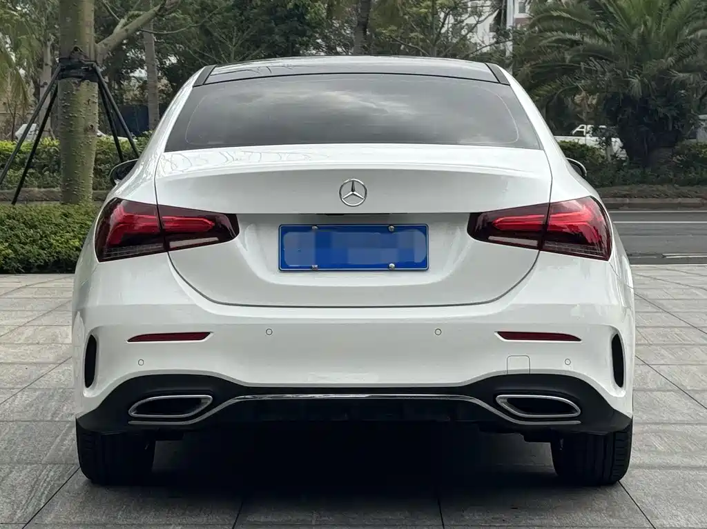 MERCEDES-BENZ A CLASS