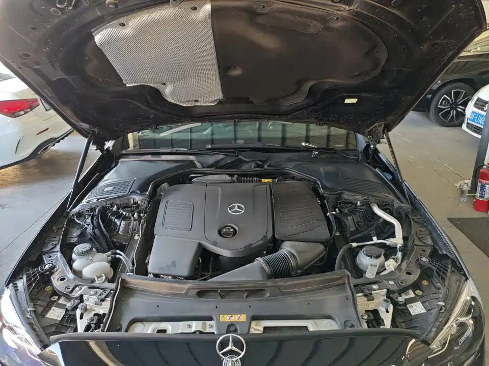 Mercedes-Benz C-Class — миниатюра 8