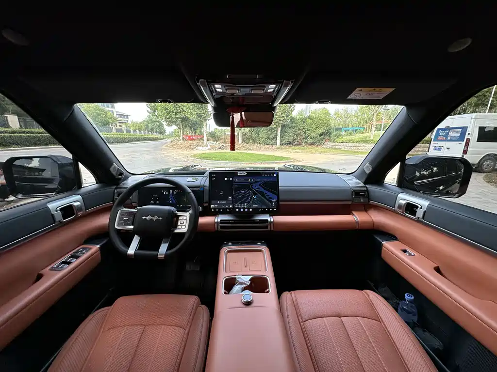 Fangchengbao Leopard 7 7 2025 190KM Ultra