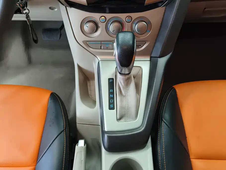 Ford Focus — миниатюра 16