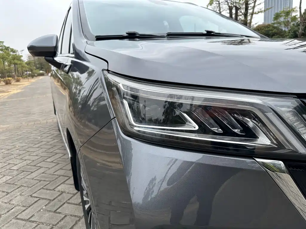 WULING WULING JIACHEN