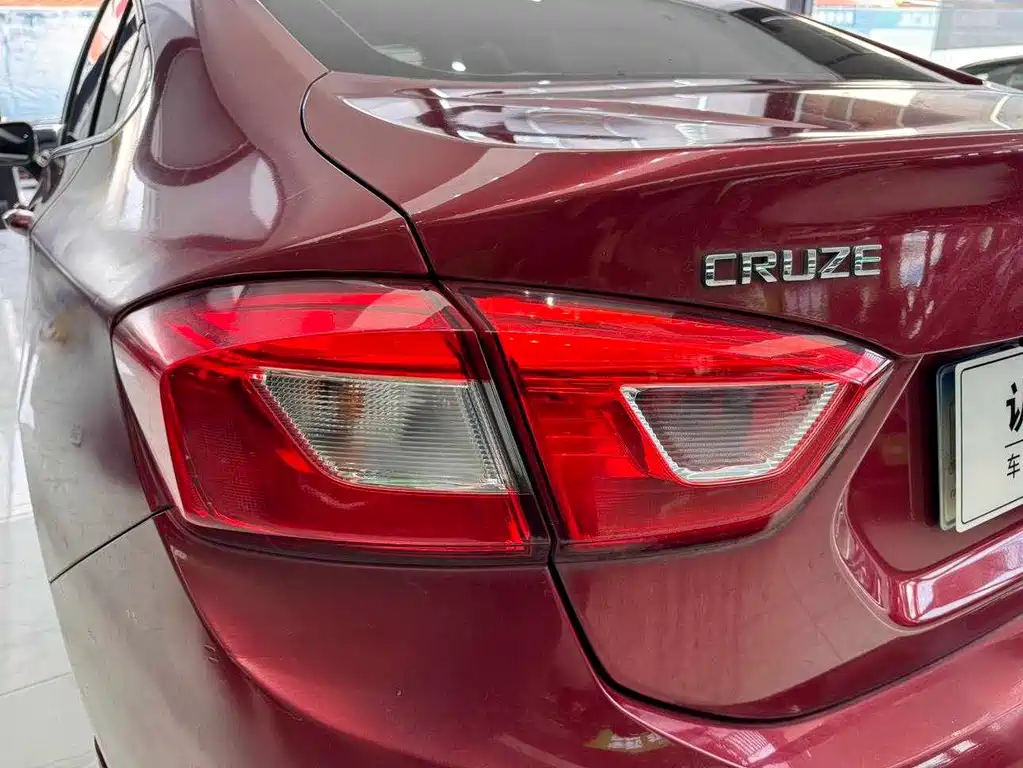 Chevrolet Cruze — миниатюра 27