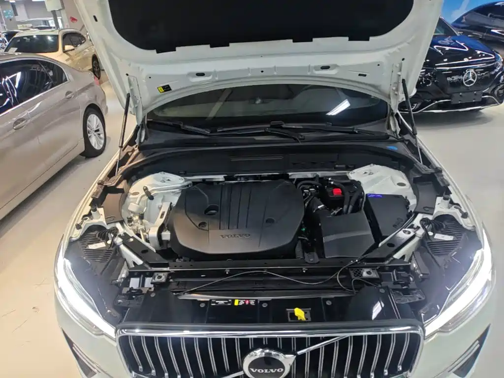 Volvo XC60 — миниатюра 20
