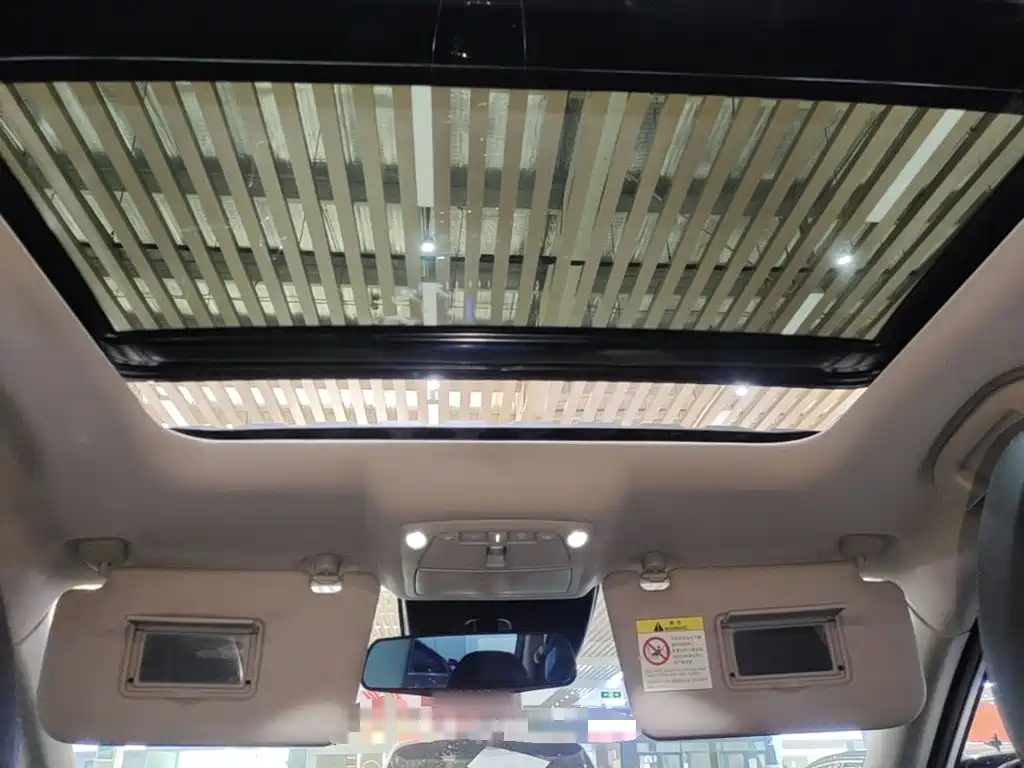 Nissan X-Trail — миниатюра 18