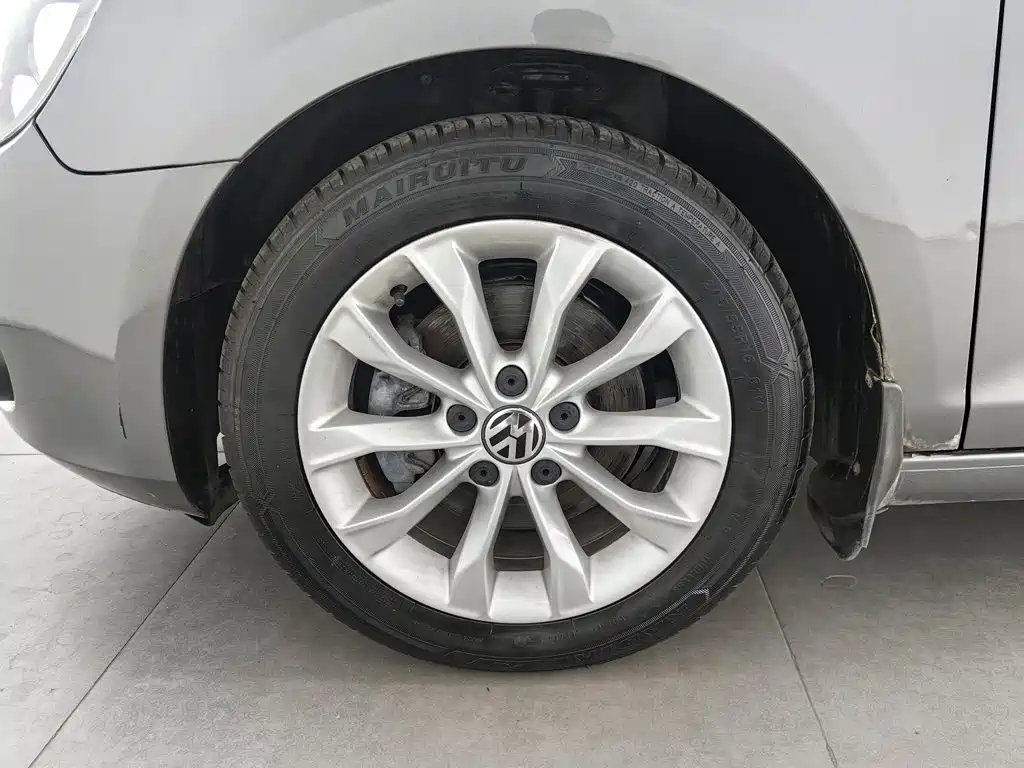 Volkswagen Golf — миниатюра 17