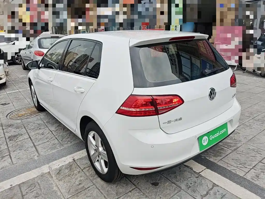 Volkswagen Golf — миниатюра 5